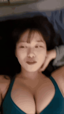 레전드 찍었던 소람잉 눕방 청녹색 CK 브라 가슴골