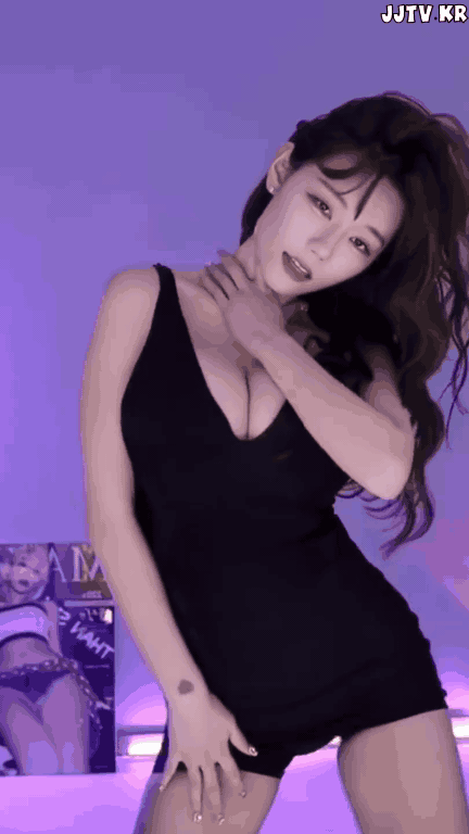 d7ae20cdf9cfe23abeb06a2a19e10429_1746171792_4302.gif