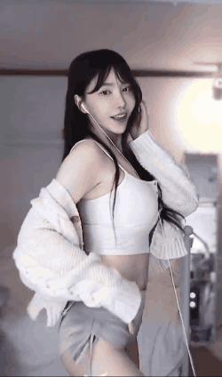 ff05df165e0be33b19d0fc27d3a60363_1746525839_319.gif